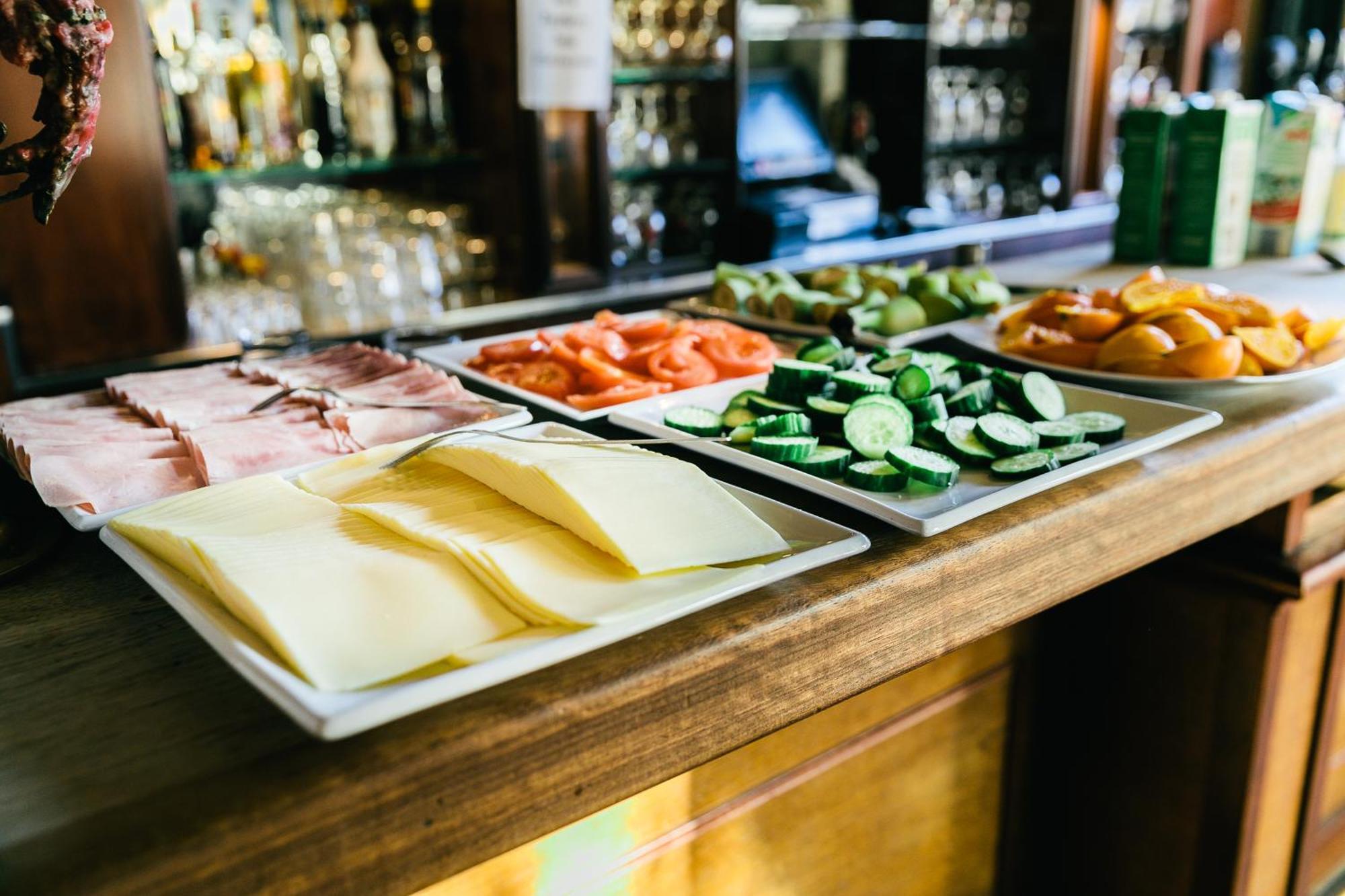 St Christopher'S Inn Hostel At The Bauhaus Brugge Ngoại thất bức ảnh