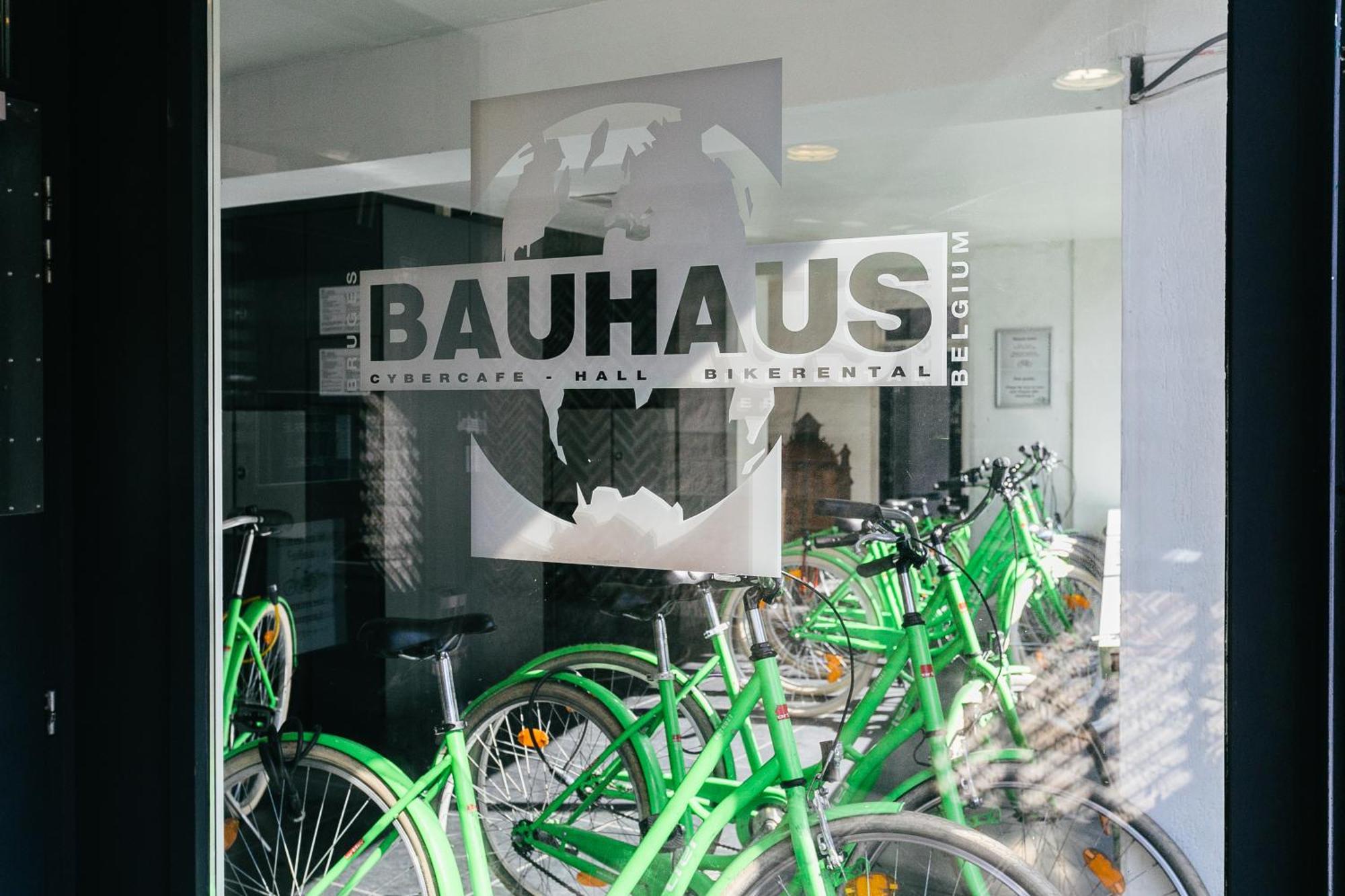 St Christopher'S Inn Hostel At The Bauhaus Brugge Ngoại thất bức ảnh