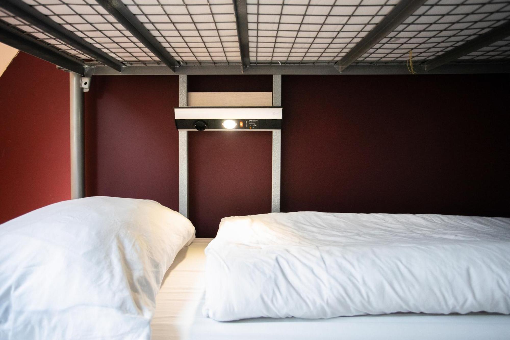 St Christopher'S Inn Hostel At The Bauhaus Brugge Phòng bức ảnh