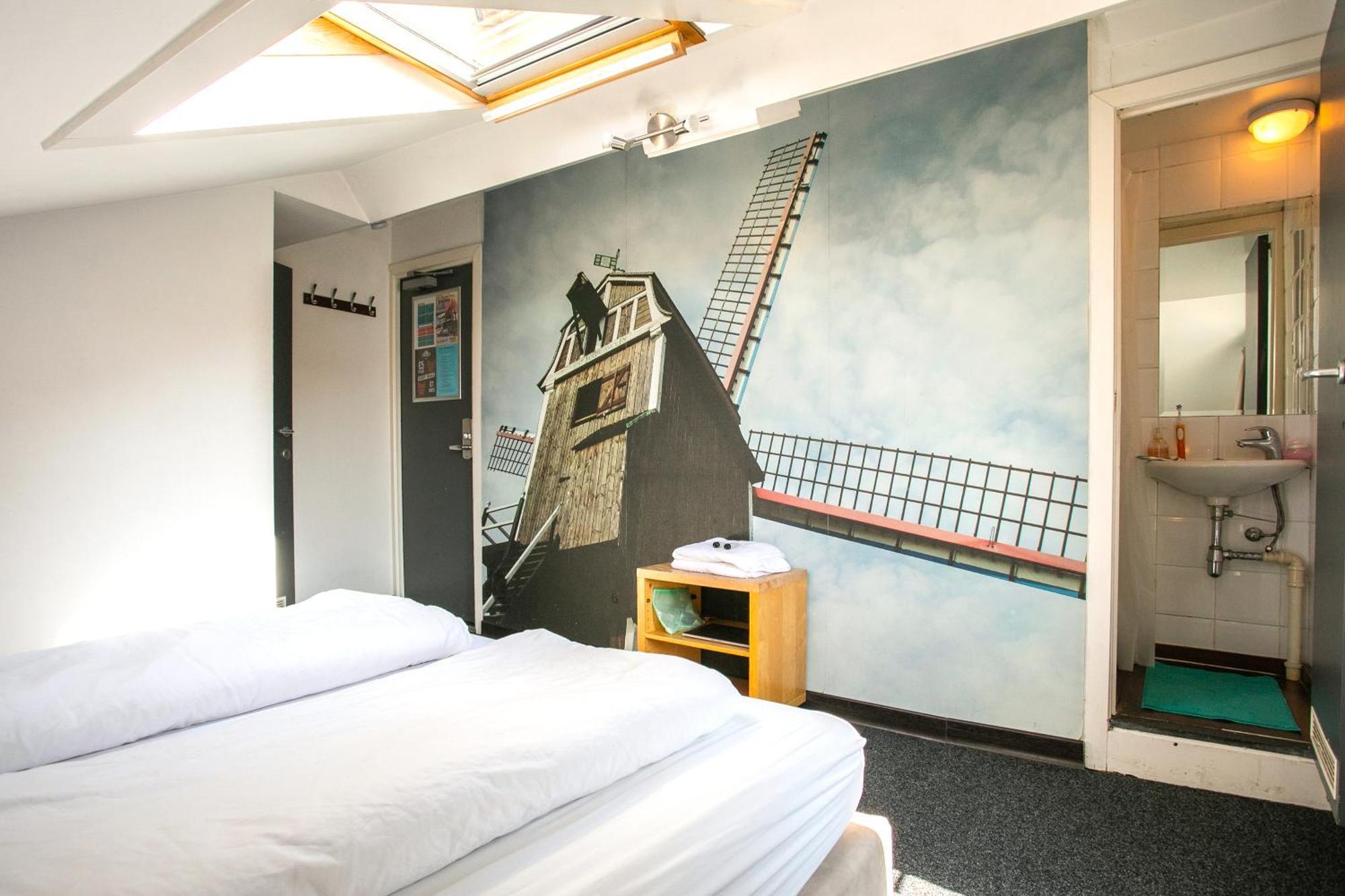 St Christopher'S Inn Hostel At The Bauhaus Brugge Phòng bức ảnh