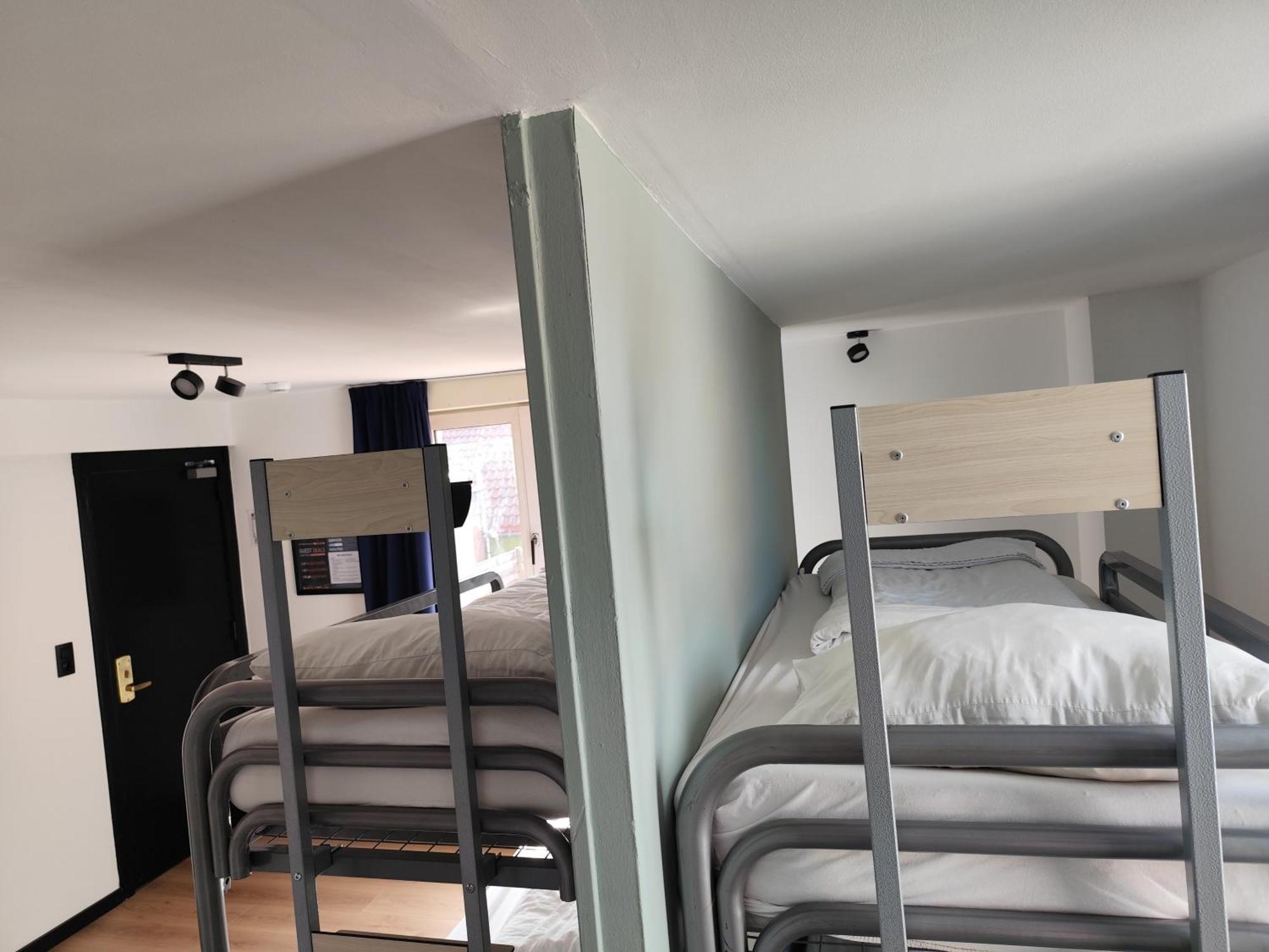 St Christopher'S Inn Hostel At The Bauhaus Brugge Phòng bức ảnh