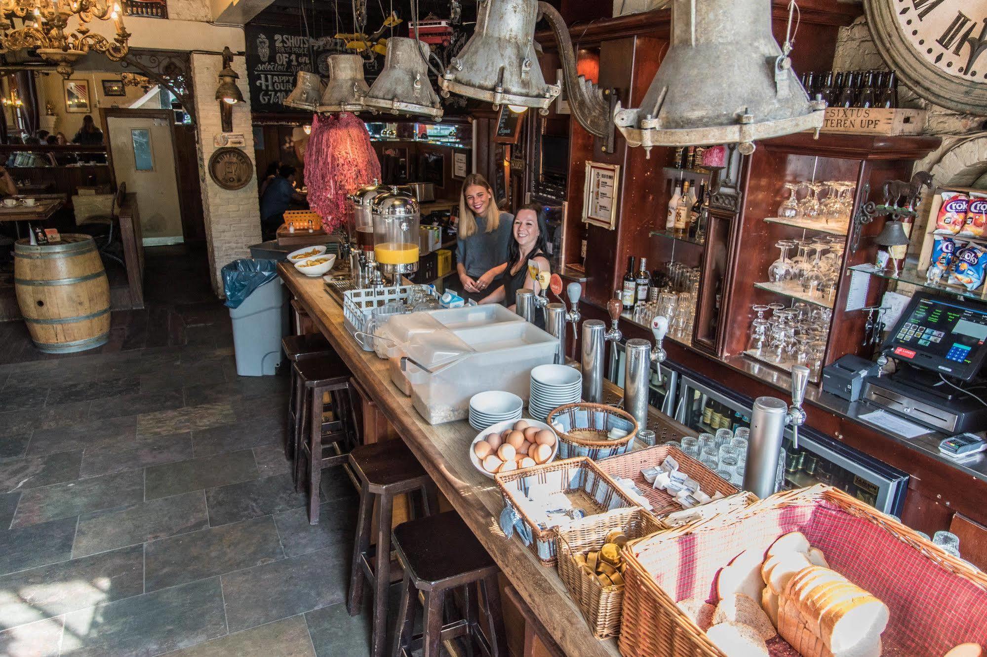St Christopher'S Inn Hostel At The Bauhaus Brugge Ngoại thất bức ảnh